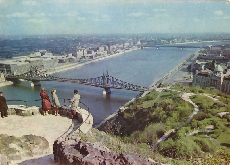 Illustration for article titled Nincs semmi a neten, szóval itt van pár csodás régi kép Budapestről